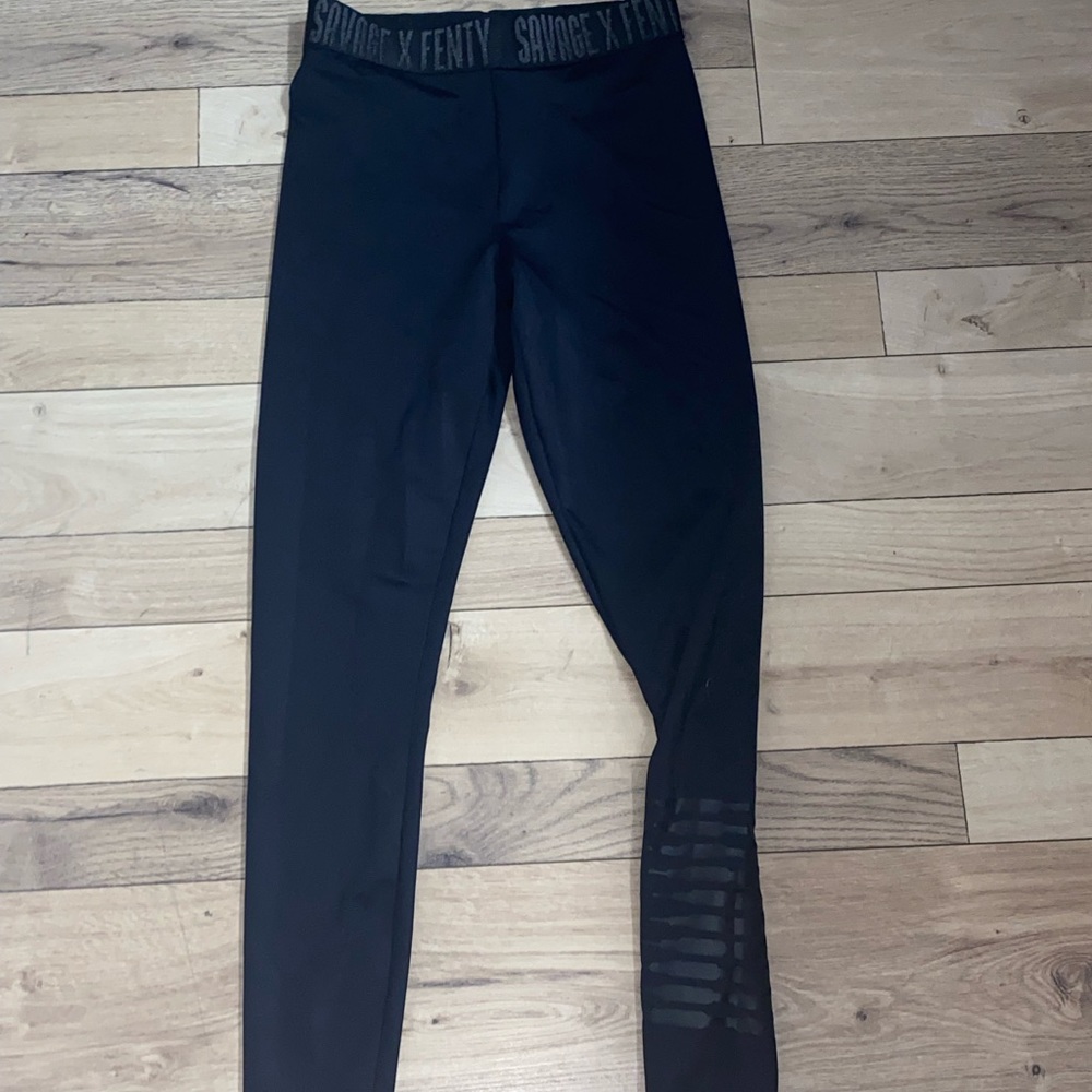 Savage X Fenty Leggings